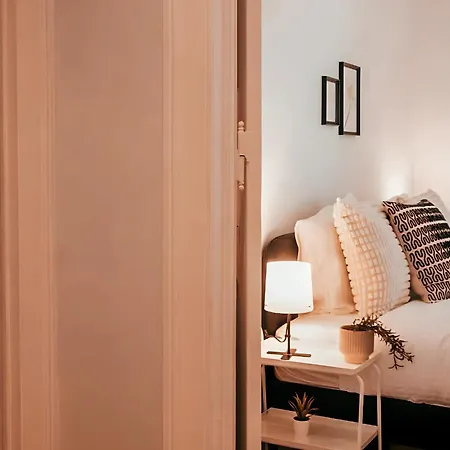 شقة Historic & Stylish 3bed Centre By Gt House